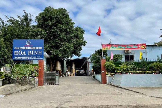 ĐỒNG PHỤC CÔNG TY TNHH SẢN XUẤT CARTON BAO BÌ HÒA BÌNH